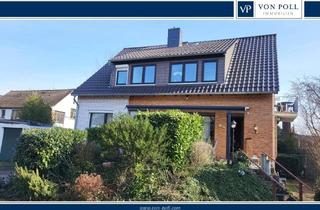 Haus kaufen in Eichstraße 60, 30855 Langenhagen, Zwei Familien - ein Zuhause: 8-Zimmer mit Garten und Garagen