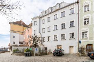 Wohnung kaufen in Ort, 94032 Passau, Sofort beziehbar! Exklusive Eigentumswohnung an der Passauer Ortspitze mit traumhafter Innaussicht