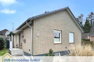 Einfamilienhaus kaufen in Hinterm Holz 31a, 21755 Hechthausen, Modernisierter Bungalow mit schönem Garten