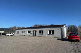 Grundstück zu kaufen in 66578 Schiffweiler, Gewerbeobjekt mit ca. 3.500 m² Erweiterungspotential, Am Nußkopf, Schiffweiler