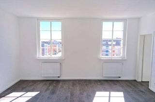 Wohnung mieten in Steubenstraße 22, 90763 Südstadt, Top Zustand - Frisch renovierte 3-Zimmer-Altbauwohnung in Fürth