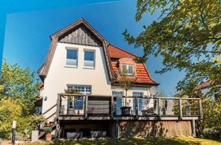 Villa kaufen in Neverstorfer Str. 16, 24321 Lütjenburg, Charmante Altbauvilla in Ostseenähe