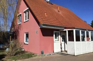 Einfamilienhaus kaufen in Wollenthin 5a, 17291 Prenzlau, Vermietetes Einfamilienhaus in der Uckermark - solide Kapitalanlage mit 2.079 m² Grundstück