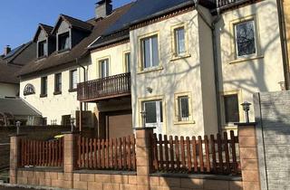 Reihenhaus kaufen in Auf Dem Werder 12, 04741 Roßwein, Stadtreihenhaus mit viel Potenzial in Roßwein