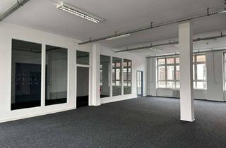 Büro zu mieten in Blücherstraße 22, 10961 Kreuzberg (Kreuzberg), Lichtdurchflutetes Büro in Berlin Kreuzberg – Raum für Ideen und Wachstum