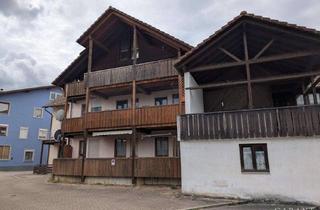 Wohnung kaufen in 79771 Klettgau, Schöne 2 Zimmer-Dachgeschoss-Wohnung in lukrativer und genialer Lage von Grießen!