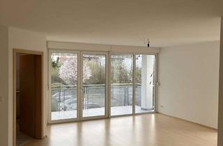 Wohnung mieten in Hans Dorr Allee, 65474 Bischofsheim, 3-Raum-Wohnung mit Balkon in Bischofsheim