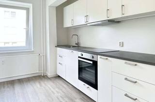Wohnung mieten in Am Moorweg 18, 18190 Sanitz, Hochwertig sanierte 3-Zi.-Whg. mit Einbauküche und PKW-Stellplatz