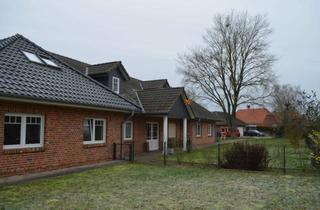 Mehrfamilienhaus kaufen in 19273 Neuhaus, Renditeobjekt, Mehrfamilienhaus oder Arbeiten und Wohnen unter einem Dach