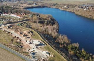 Grundstück zu kaufen in 21745 Hemmoor, 1a-Baugrundstück mit Seeblick Hemmoor oder Grundstück inkl. Stadtvilla ab 526.999 - 01728118000