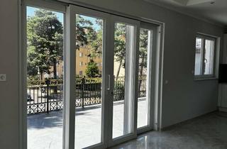 Wohnung mieten in 13507 Tegel, Stilvolle Neubauwohnung mit eigener Terrasse in einem Zweifamilienhaus