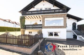 Einfamilienhaus kaufen in 54570 Neroth, Neroth - Freistehendes Einfamilienhaus mit Garten & zwei Balkonen in Neroth - inkl. Möbel der Renaissance