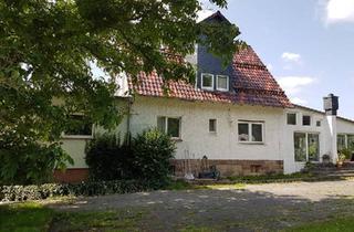 Bauernhaus kaufen in 37247 Großalmerode, Großalmerode - Bauernhof mit Stall, LKW Garage und 12ha Grünfläche in Alleinlage
