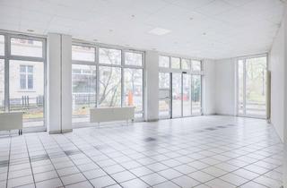 Gewerbeimmobilie kaufen in Pastor-Niemöller-Platz 4-6, 13156 Niederschönhausen, Lichtdurchflutete Erdgeschosseinheit mit riesiger Schaufensterfront