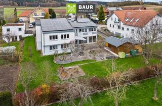 Haus kaufen in 88377 Riedhausen, 360° I Geräumiges Zweifamilienhaus auf 1.361 m² Grundstück – mit PV-Anlage & moderner Heizung in Riedhausen