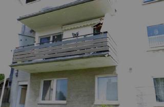 Haus kaufen in 42857 Remscheid, Remscheid-West - 4 Fam.-Haus mit 2 Garagen in Remscheid - West