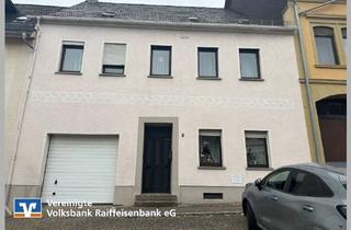 Einfamilienhaus kaufen in 55774 Baumholder, Baumholder - Einfamilienhaus mit viel Platz und gemütlichem Garten