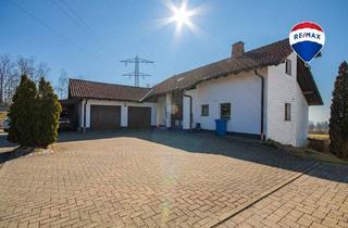 Einfamilienhaus kaufen in 79777 Ühlingen-Birkendorf, Ühlingen-Birkendorf - Charmantes Einfamilienhaus mit Einliegerwohnung - Großzügiges Wohnen mit Weitblick