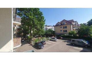 Wohnung kaufen in 77652 Offenburg, Offenburg - Altbaucharme trifft auf Moderne: Großzügige Wohnung für die ganze Familie