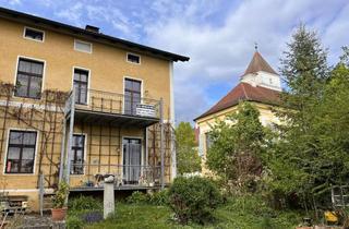 Wohnung kaufen in 93087 Alteglofsheim, Charmante, freie Denkmal-2-Zi.-ETW mit Balkon und Garten in Alteglofsheim, direkt am Schloss