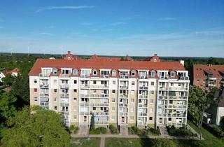 Wohnung kaufen in 39261 Zerbst, Schnäppchen für Investoren: 2-Zimmer-Wohnung mit Balkon und solider Rendite