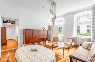 Wohnung kaufen in Görlitzer Strasse 50, 10997 Kreuzberg, Wunderschöne 1.5-Zimmer-Wohnung im idyllischen und hellen Innenhof eines prachtvollen Altbaus