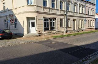 Wohnung mieten in Ruppiner Straße 35, 16766 Kremmen, Stilvolle 3-Zimmer-Erdgeschosswohnung mit gehobener Innenausstattung in Kremmen
