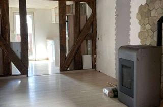 Doppelhaushälfte kaufen in 35216 Biedenkopf, Zentralgelegene, renovierungsbedürftige Doppelhaushälfte mit separatem Gartengrundstück