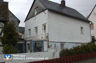 Haus kaufen in 55483 Hirschfeld, Kleines Zuhause mit Scheune