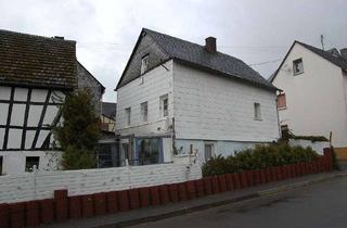 Haus kaufen in 55483 Hirschfeld, Kleines Zuhause mit Scheune