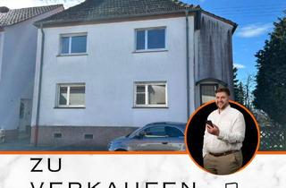 Haus kaufen in 66894 Martinshöhe, Martinshöhe - Freistehendes Zweifamilienhaus