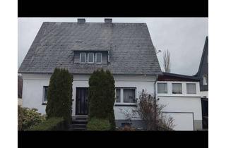 Haus kaufen in 59939 Olsberg, Preiswertes 8-Zimmer-Haus in Olsberg
