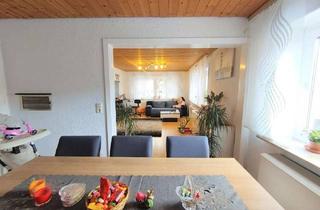 Wohnung kaufen in 73572 Heuchlingen, Achtung Großfamilien! Schöne 4,5 Zimmer Maisonetten-WHG mit Garage/Balkon!!