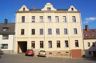 Wohnung mieten in Neumarkt, 09337 Hohenstein-Ernstthal, Sehr schöne 2-Raum-Wohnung im sanierten, denkmalgeschützten Altbau!
