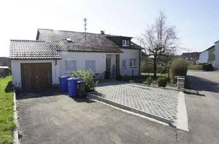 Haus kaufen in Blumenstr., 73568 Durlangen, *** 2-Familienhaus - ländliche Idylle in Durlangen ***