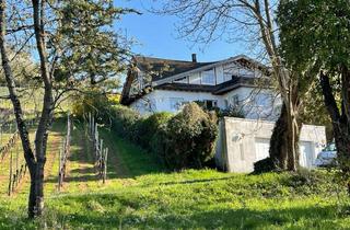 Einfamilienhaus kaufen in 79219 Staufen, Einfamilienhaus in spektakulärer Alleinlage am Schlossberg - von privat!