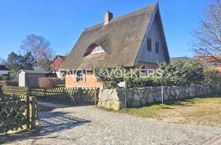 Haus kaufen in Garzer Weg 16, 17419 Kamminke, Reetdachhaus in Feldrandlage am Stettiner Haff