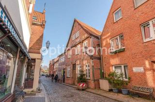 Haus kaufen in 21481 Lauenburg/Elbe, Historisches, denkmalgeschütztes Fachwerkhaus direkt an der Elbe