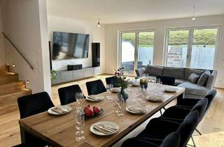 Doppelhaushälfte kaufen in 85244 Röhrmoos, Neuwertige Doppelhaushälfte mit hochwertiger Ausstattung (Endenergiebedarf A+). PROVISIONSFREI!