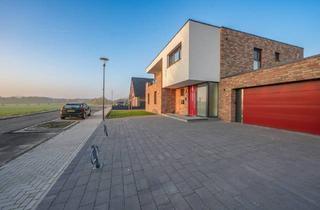Einfamilienhaus kaufen in 52531 Übach-Palenberg, Übach-Palenberg / Marienberg - Neuwertiges Traumhaus in malerischer Feldrandlage - Naturidylle trifft auf exklusiven Wohnkomfort!