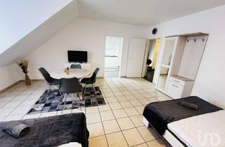 Wohnung kaufen in 45473 Mülheim, CharmanteDachgeschosswohnung mit zusätzlichem Ausbaupotenzial