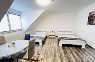 Wohnung kaufen in 45473 Mülheim, CharmanteDachgeschosswohnung mit zusätzlichem Ausbaupotenzial