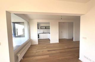 Wohnung kaufen in Hampsteadstraße 38a, 14167 Zehlendorf, Traumhaft, sonnige Wohnung mit Terrasse in Erstbezug nach Modernisierung in Berlin- Zehlendorf
