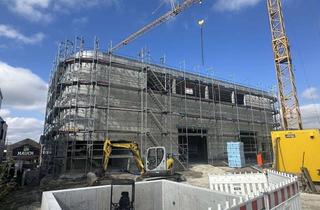 Büro zu mieten in 78247 Hilzingen, Beeindruckende Gewerbeimmobilie! Moderne Neubau Halle zu vermieten.