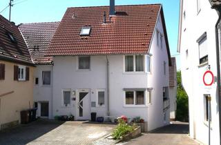 Doppelhaushälfte kaufen in 73240 Wendlingen, große Doppelhaushälfte mit Garage in ruhiger Lage von Wendlingen
