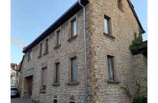 Haus kaufen in Gau-Heppenheimer Straße 15, 55234 Eppelsheim, Geräumiges 7-Zimmer-Zweifamilienhaus mit Garten, Eppelsheim