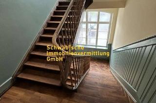 Wohnung kaufen in 70193 West, *Stgt-West*, 2-Zi.-Whg., Altbau, neuer Balkon, kein Denkmalschutz, tolle Lage, ATP8