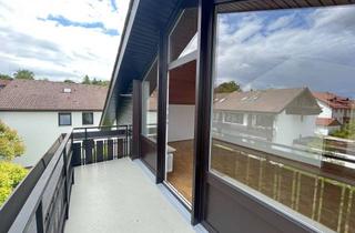 Wohnung kaufen in 82229 Seefeld, Seefeld: Helles Dachgeschossappartement mit schönem Ostbalkon