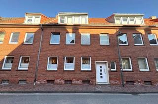 Wohnung mieten in 26725 Stadtzentrum, Schöne 3-Zimmer-Dachgeschosswohnung in bester Innenstadtlage zu vermieten!