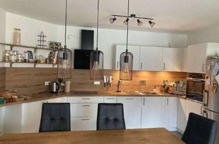 Wohnung mieten in 91413 Neustadt, 3-Zimmer Wohnung, neuwertig-sonnig und ruhig mit Balkon in Neustadt/Aisch